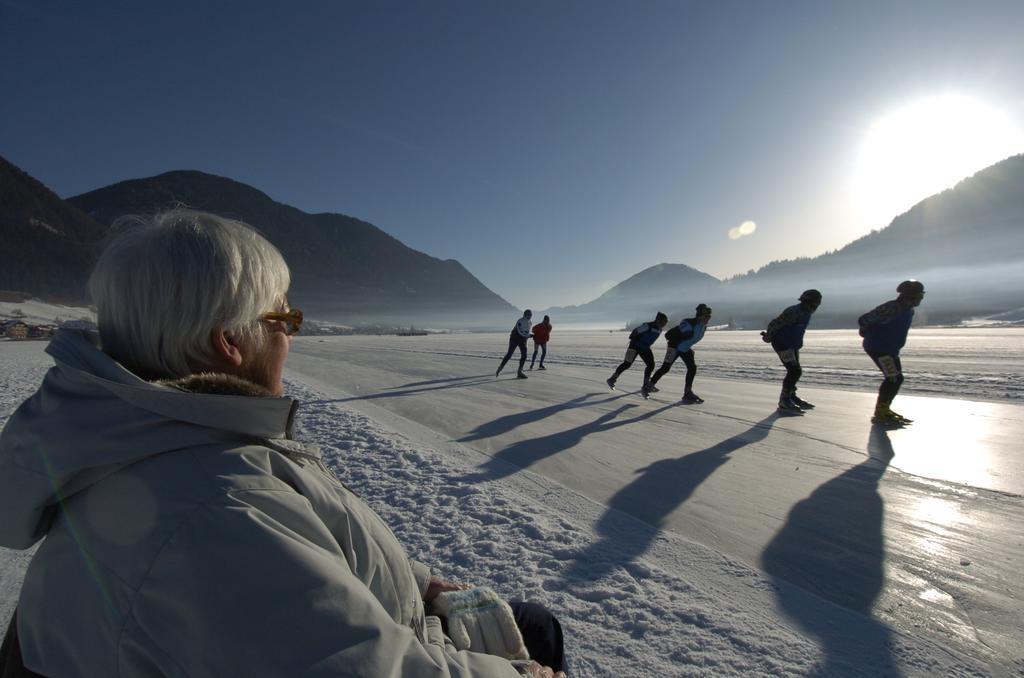 Ferienhof Obergasser Und Bergblick Weissensee Exteriér fotografie